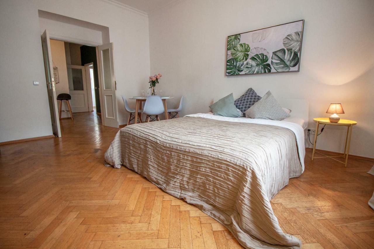 Nejedleho Apartmeet Prag Eksteriør billede