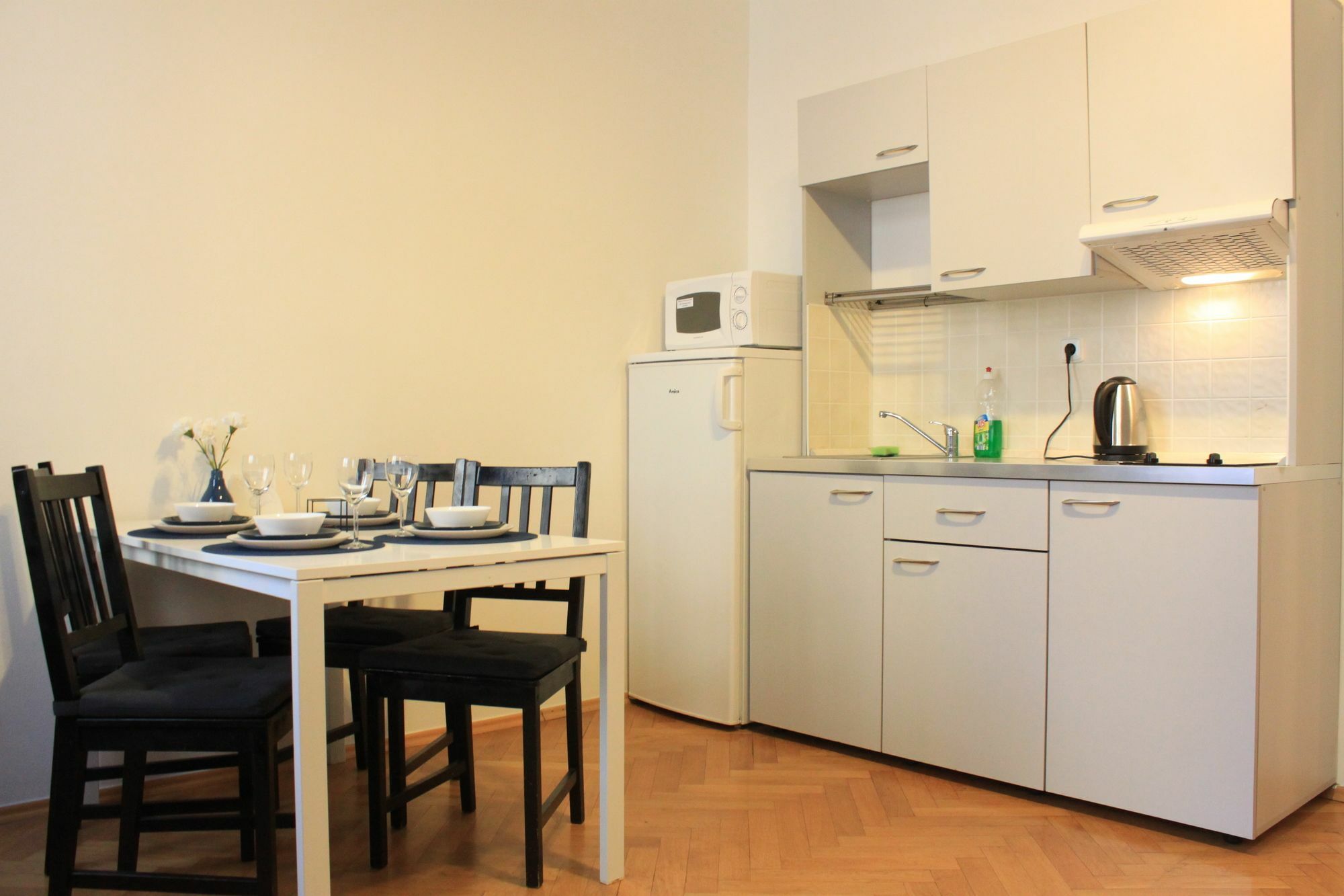 Nejedleho Apartmeet Prag Eksteriør billede